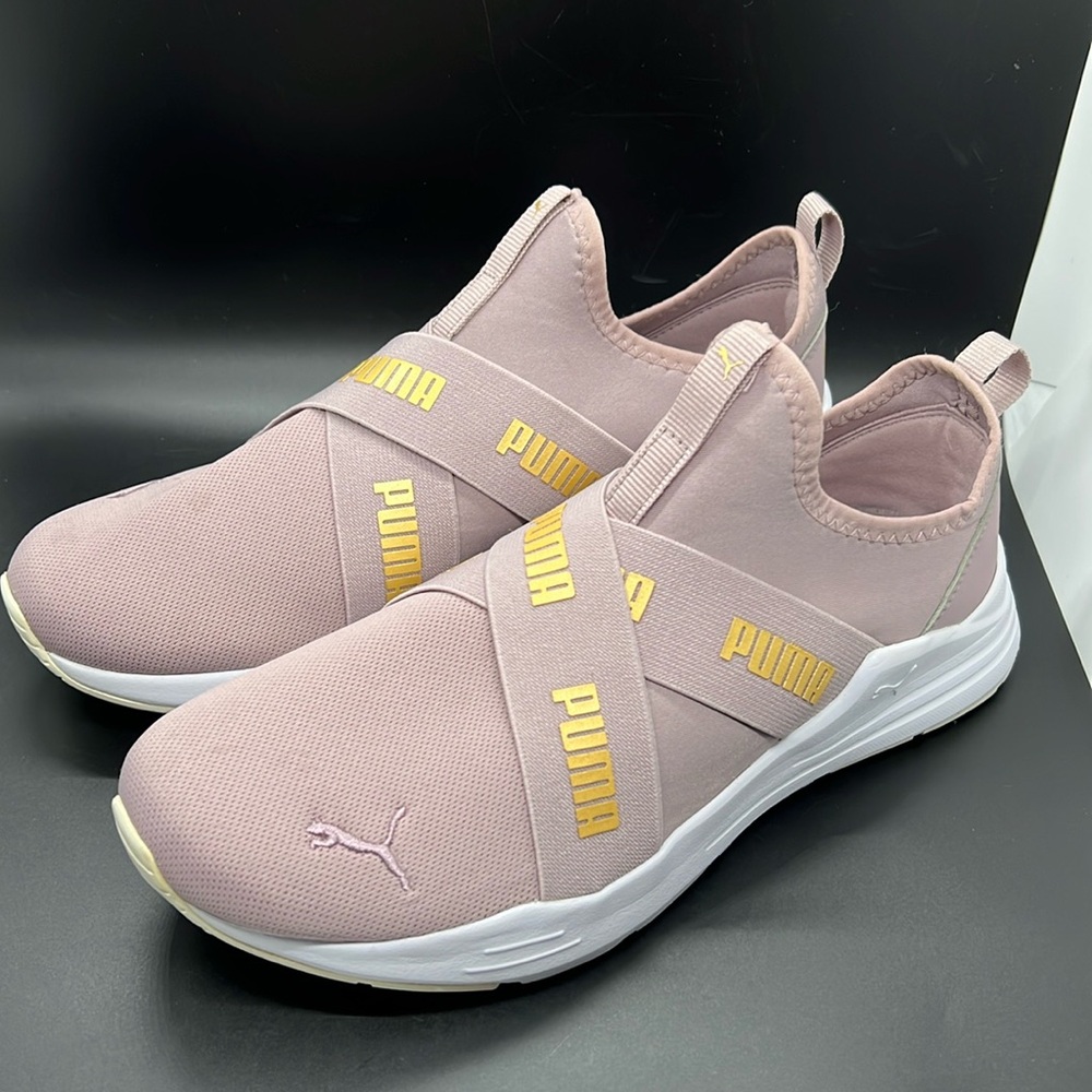 Puma Wired Run Slip On Violet w/ Gold Detail Sneakers 382299-05, Women’s size 9